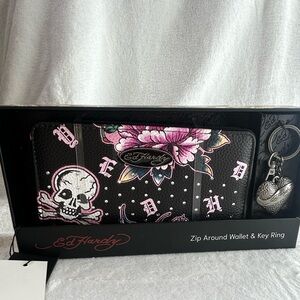 Ed Hardy Black and Pink Wallet & Key Ring Set